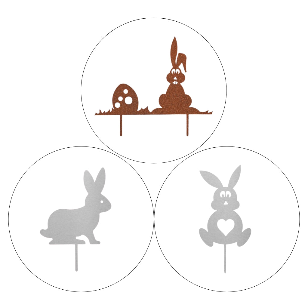 Gartenstecker-Set Ostern 1 mit drei Designs: sitzender Osterhase, Osterhase mit Osterei und Osterhase mit Herz. Aus Cortenstahl und Edelstahl verfügbar. Perfektes Deko-Set für die Osterzeit.