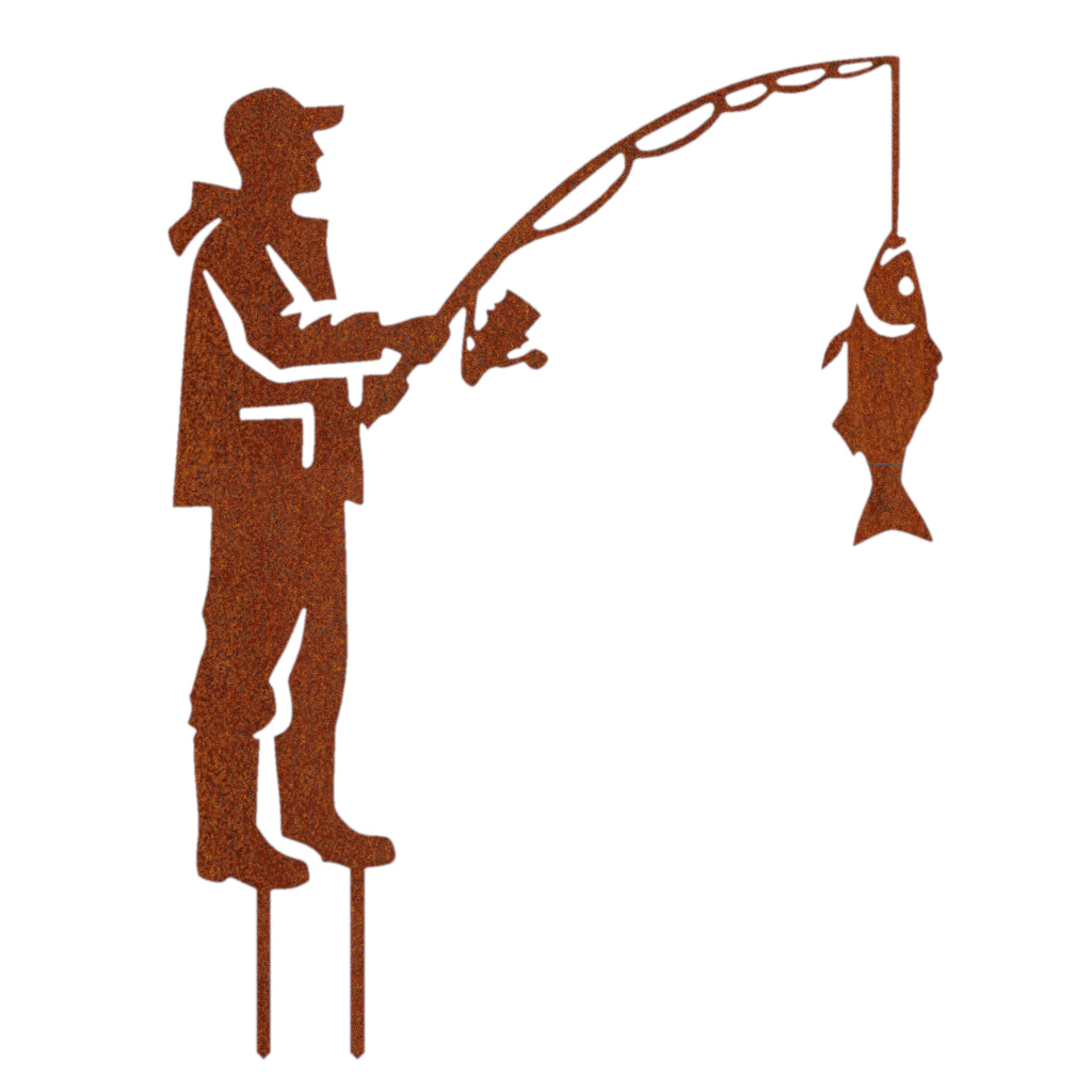 Gartenstecker aus Cortenstahl zeigt Silhouette eines Anglers mit Rute und gefangenem Fisch, symbolisiert Ruhe und Naturverbundenheit im Garten