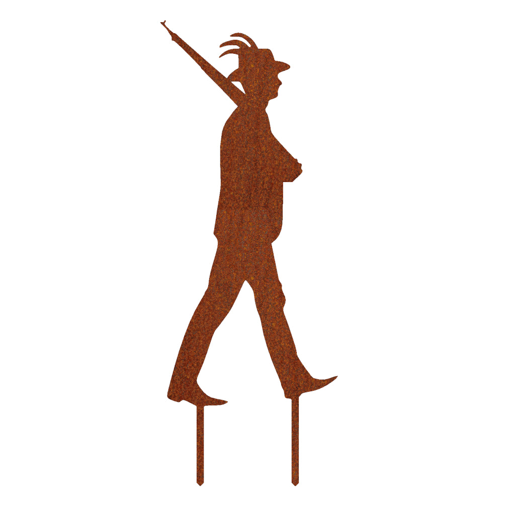 Gartenstecker Schützenbruder Schützenfest aus Cortenstahl mit rostiger Patina, gehend mit Gewehr im traditionellen Schützenfest-Outfit
